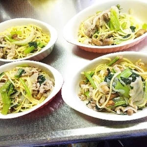 小松菜と豚肉のスパゲッティ